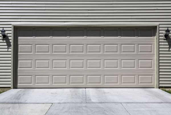 Cost of Garage Siding Installation in Springfield