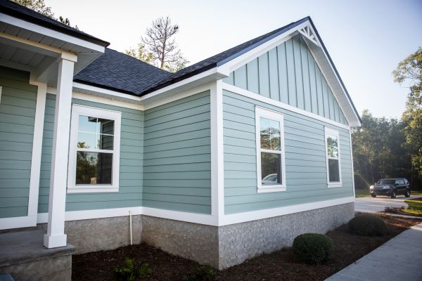 Cost of Board Siding Repair in Springfield