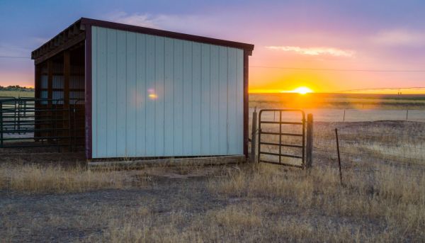 Cost of Pole Building Siding Service in Springfield