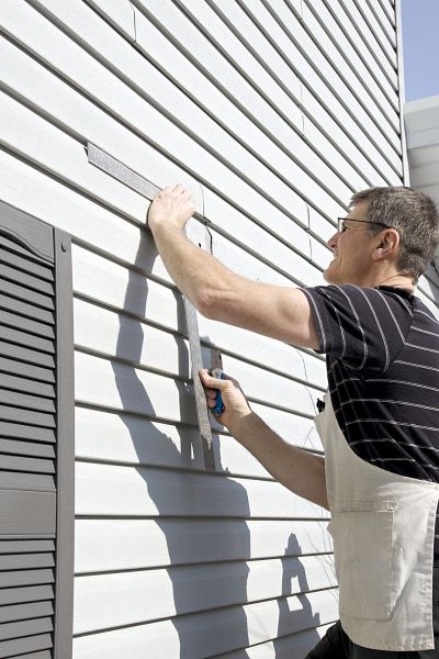 Cost of Vinyl Siding Service in Springfield